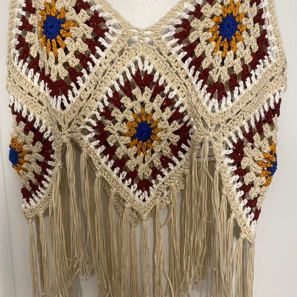 Crochet Top - Picture 2 of 4